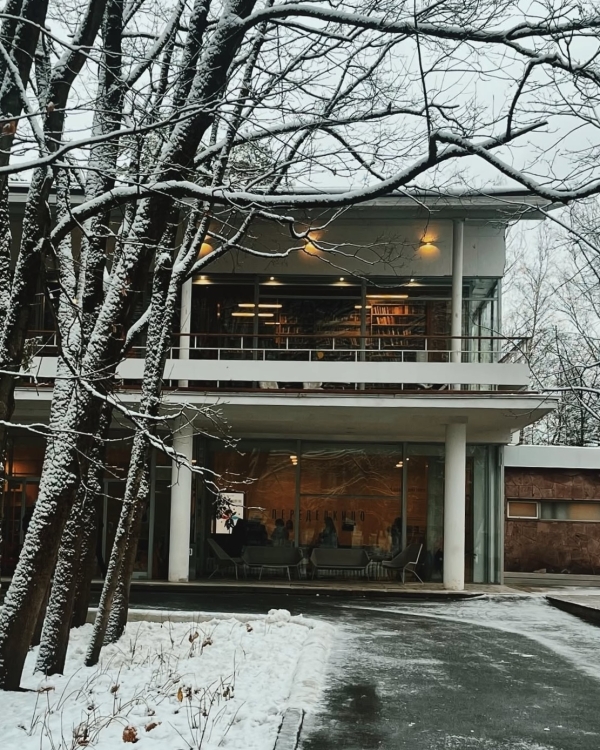 Праздничное лото в «Переделкине», Guilty pleasure в