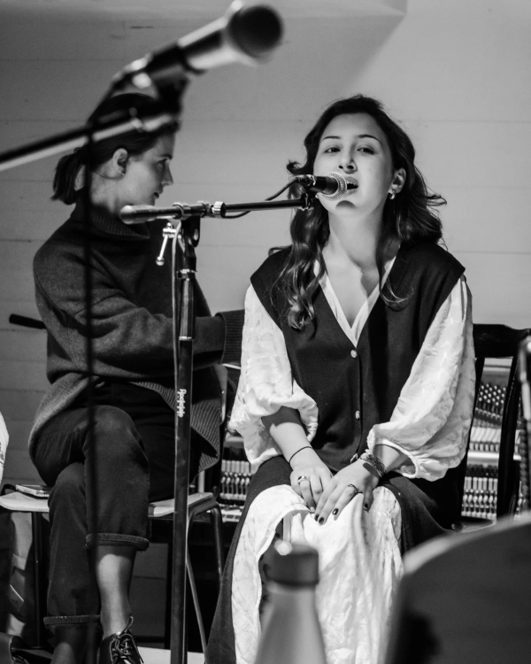 Праздничное лото в «Переделкине», Guilty pleasure в