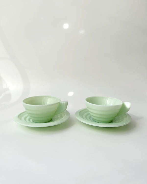 Цвет Нового года 2025 — зеленый. Выбираем декор