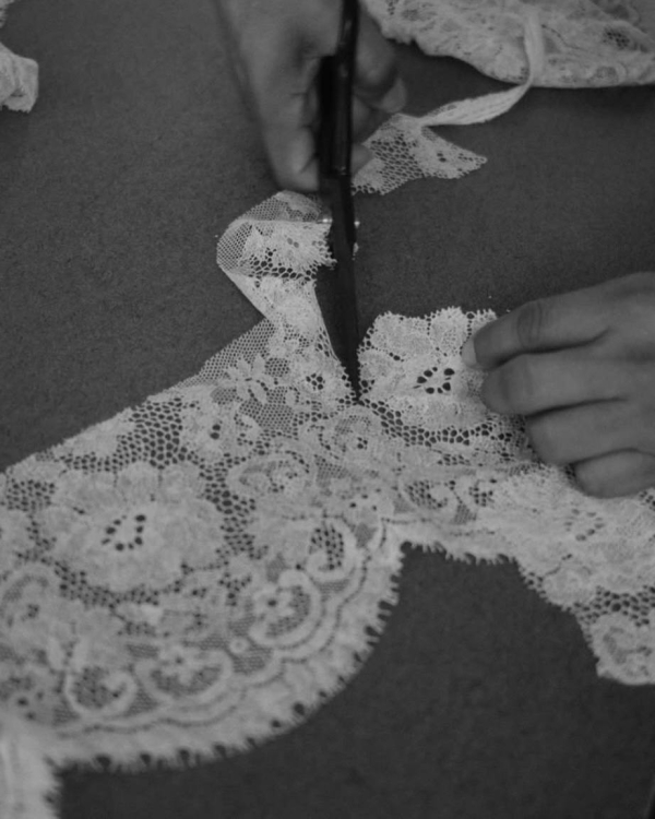 Рассматриваем свадебное платье Ланы Дель Рей. Впервые