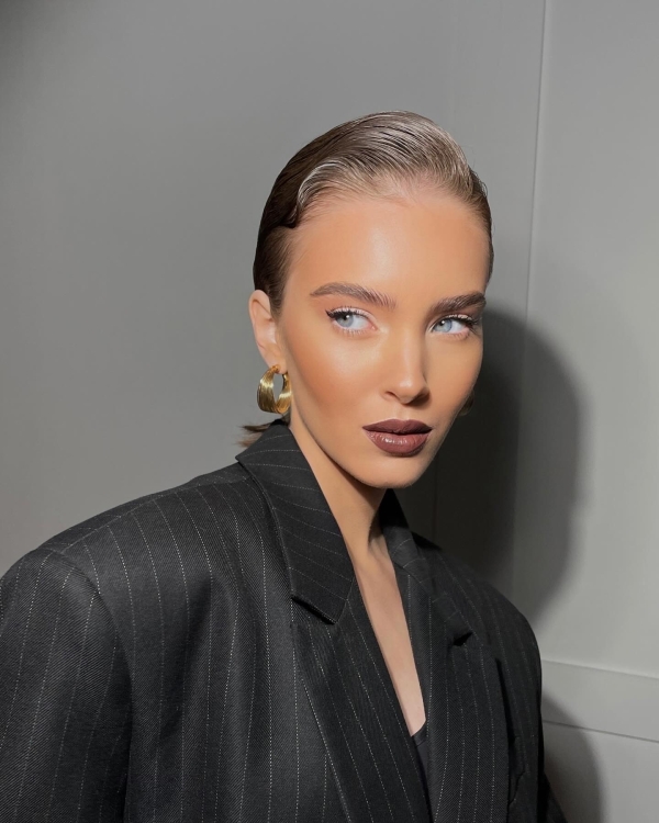 Стилисты Виктория Кузьмина