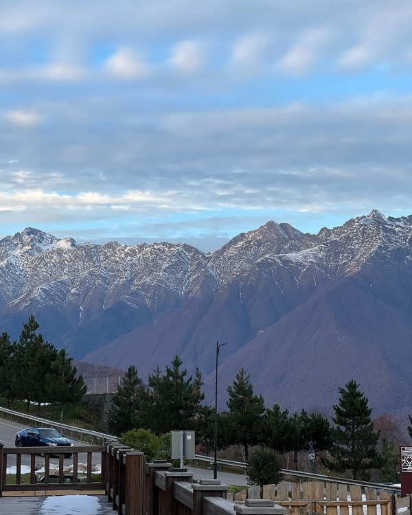 Танцуют все! Где устроить корпоратив для небольшой