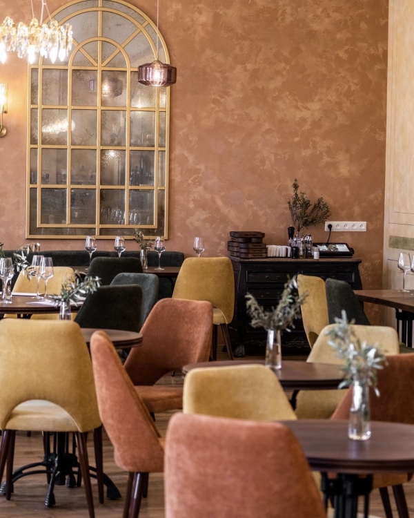 Пока часы двенадцать бьют. Новогодние программы 2025