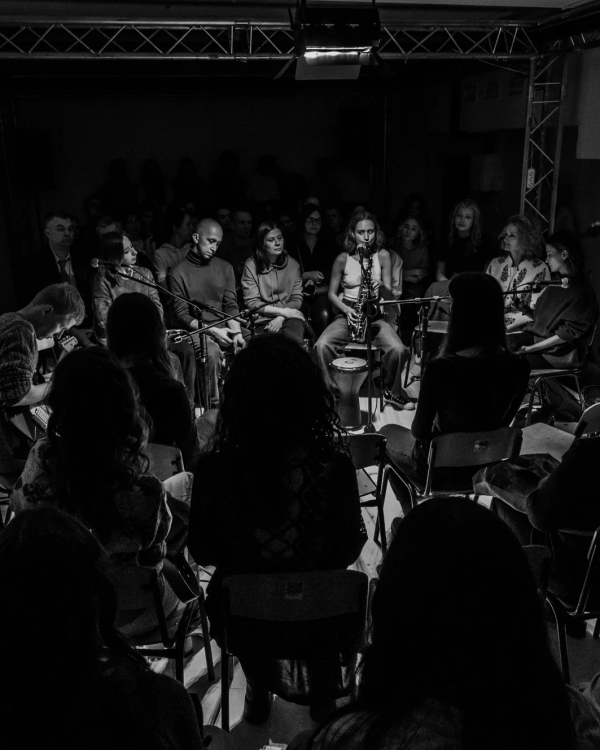 Праздничное лото в «Переделкине», Guilty pleasure в