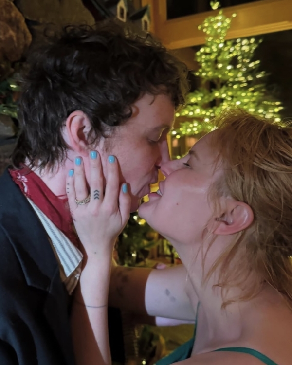 Дочь Брюса Уиллиса выходит замуж