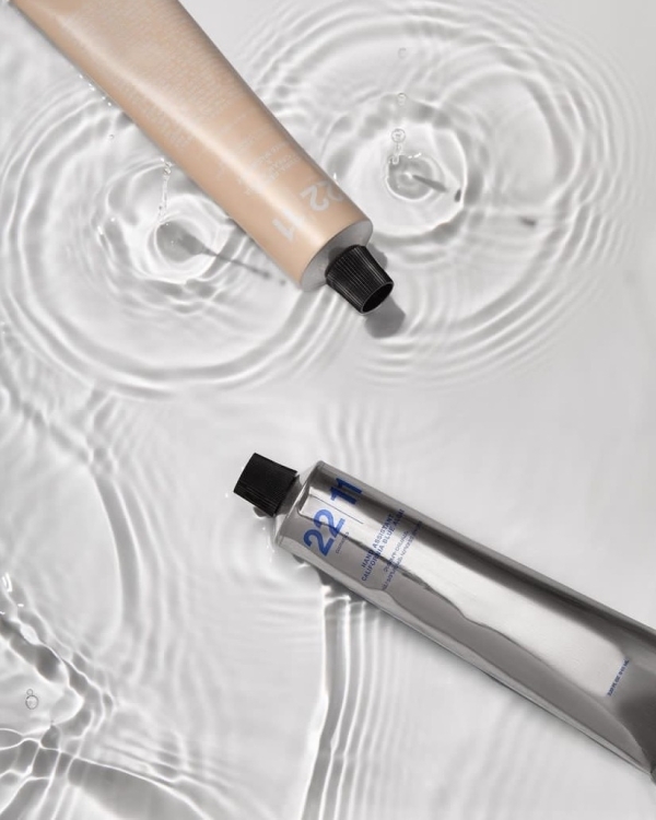 Едва знакомы: 20 новогодних подарков, которые придутся