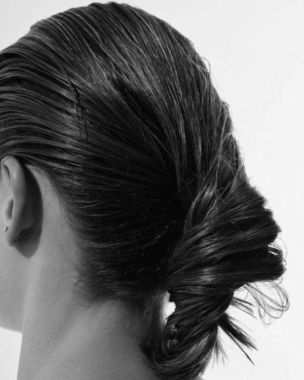 Едва знакомы: 20 новогодних подарков, которые придутся