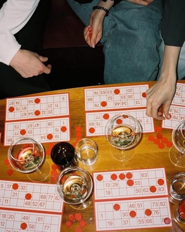 Праздничное лото в «Переделкине», Guilty pleasure в