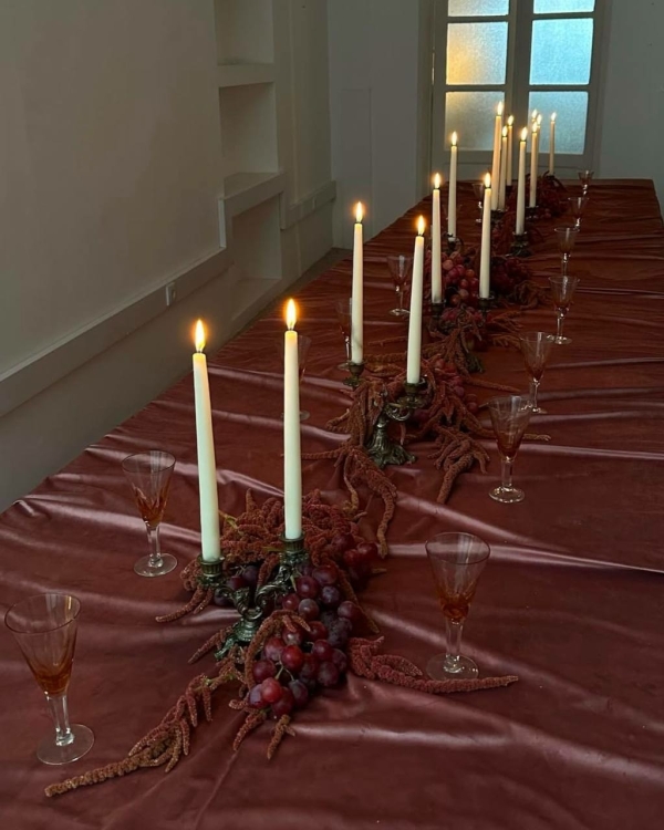 Mocha Mousse — цвет 2025 года по