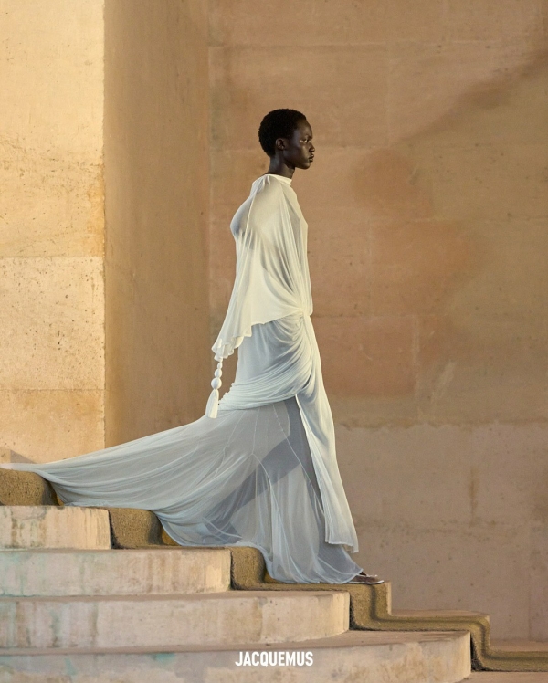 Cloud Dancer — цвет 2026 года по