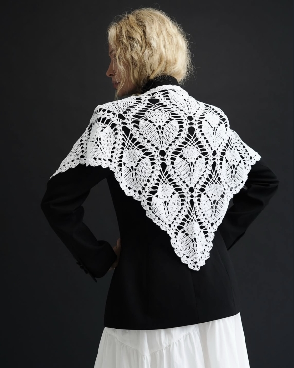 Почему пуховый платок — самый модный аксессуар