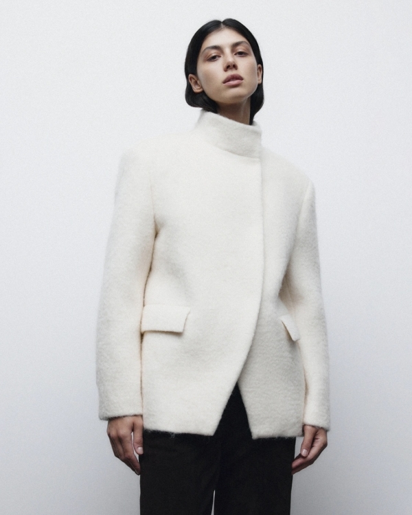 Что надеть со свадебным платьем зимой, чтобы