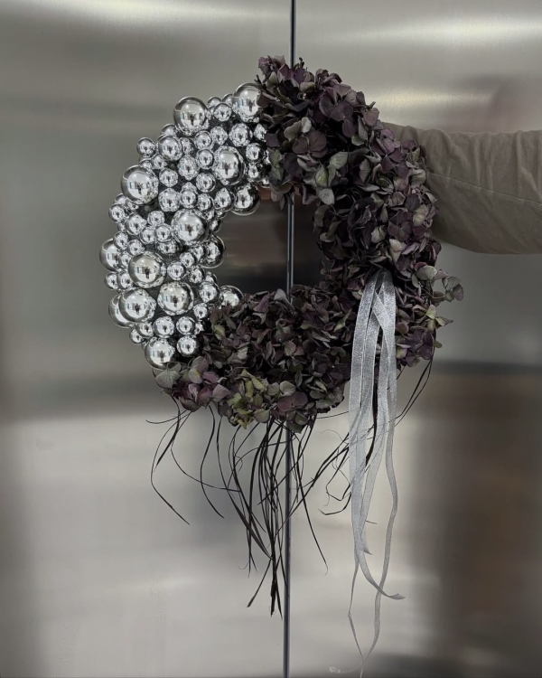 30 вдохновляющих референсов для новогоднего венка —