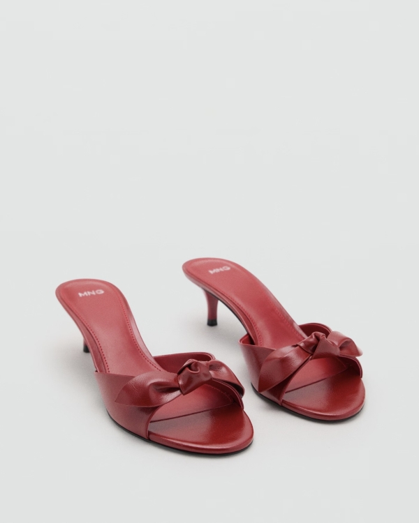 В чем встречать Новый год — 2026?