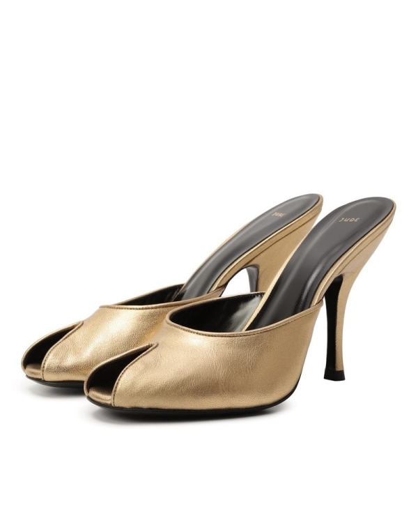 Золотой — еще один цвет Нового года