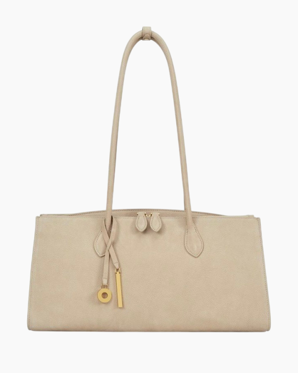 Не только белый: собираем гардероб в модных