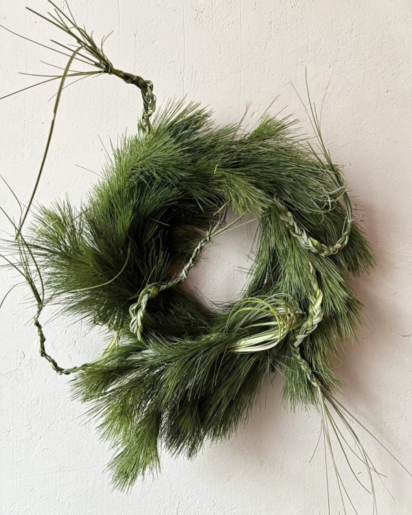 30 вдохновляющих референсов для новогоднего венка —