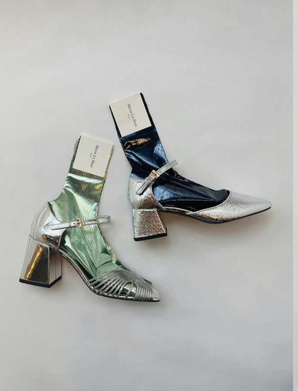 Какие цвета носить для привлечения денег, удачи