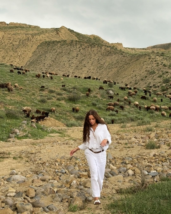 Варя Карнавал впервые показала своего бойфренда (или