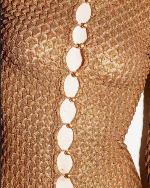 Золотой — еще один цвет Нового года