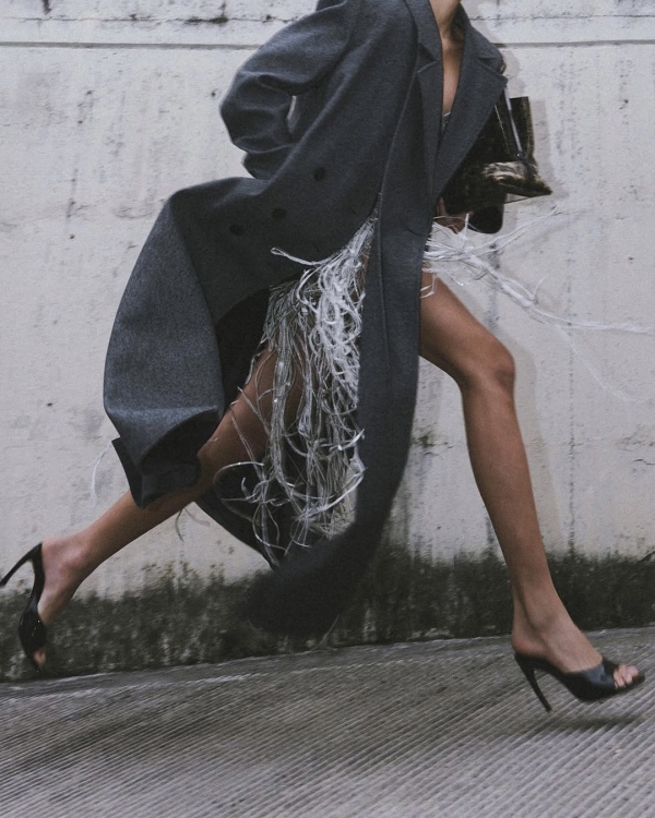 Как выглядеть дорого на корпоративе и новогодней