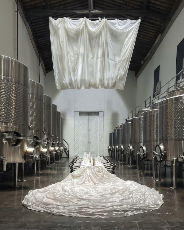 Cloud Dancer — цвет 2026 года по