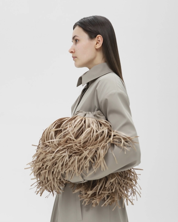 Идеальные для пуховика, красивые, большие. Это всё