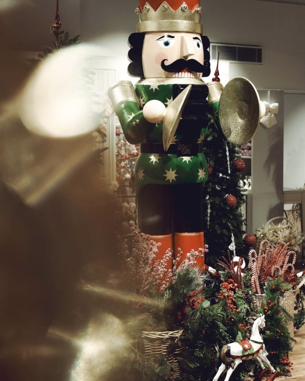 Праздник к нам приходит: новогодние ярмарки в