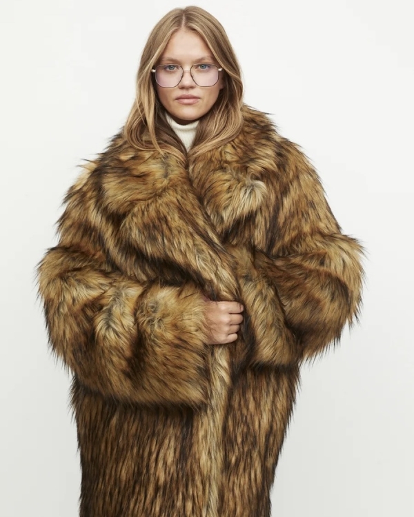 Что надеть со свадебным платьем зимой, чтобы