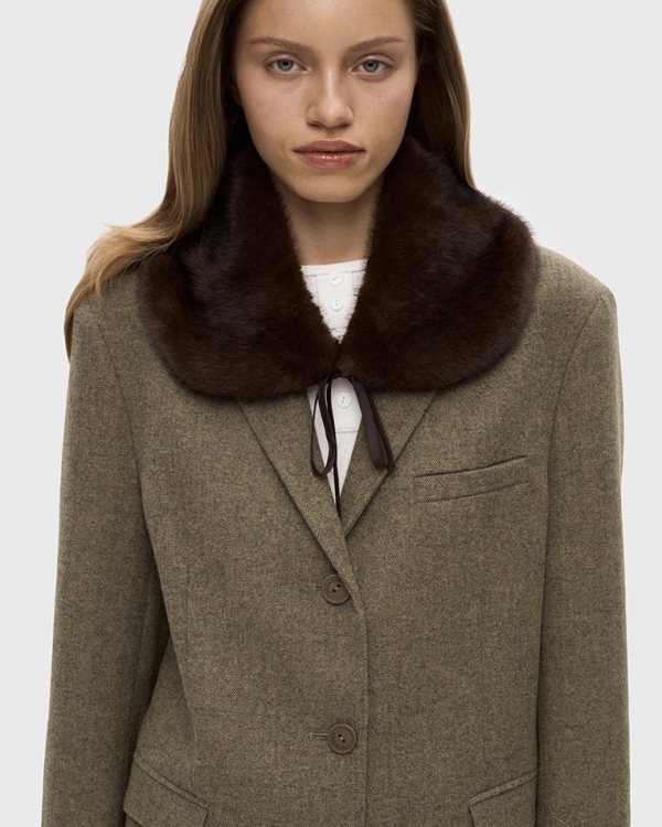 Как выглядеть дорого на корпоративе и новогодней