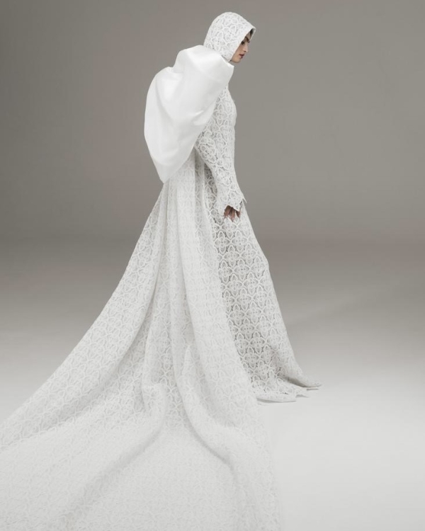 Что надеть со свадебным платьем зимой, чтобы