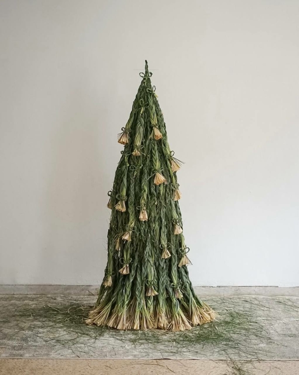 Где купить живую елку в Москве в