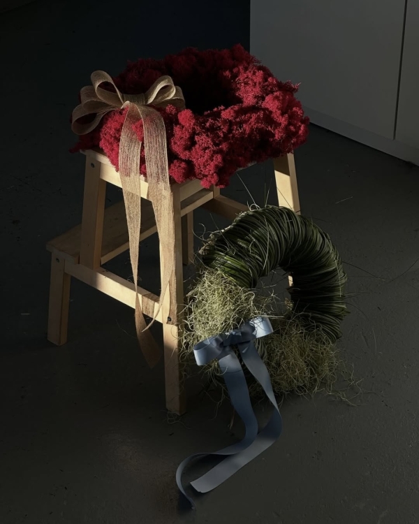 30 вдохновляющих референсов для новогоднего венка —