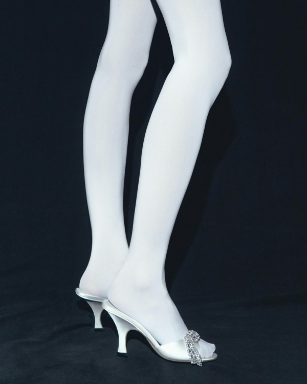 Cloud Dancer — цвет 2026 года по