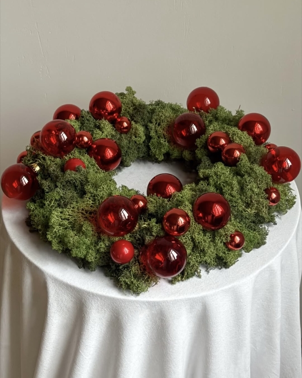 30 вдохновляющих референсов для новогоднего венка —