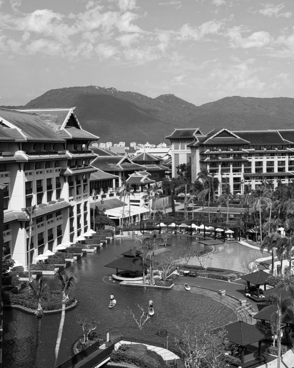 Куда улететь в последний момент на Новый