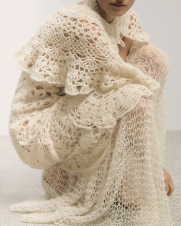 Почему пуховый платок — самый модный аксессуар