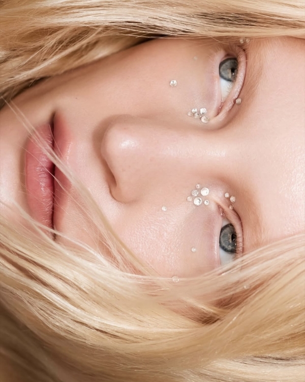 Cloud Dancer — цвет 2026 года по