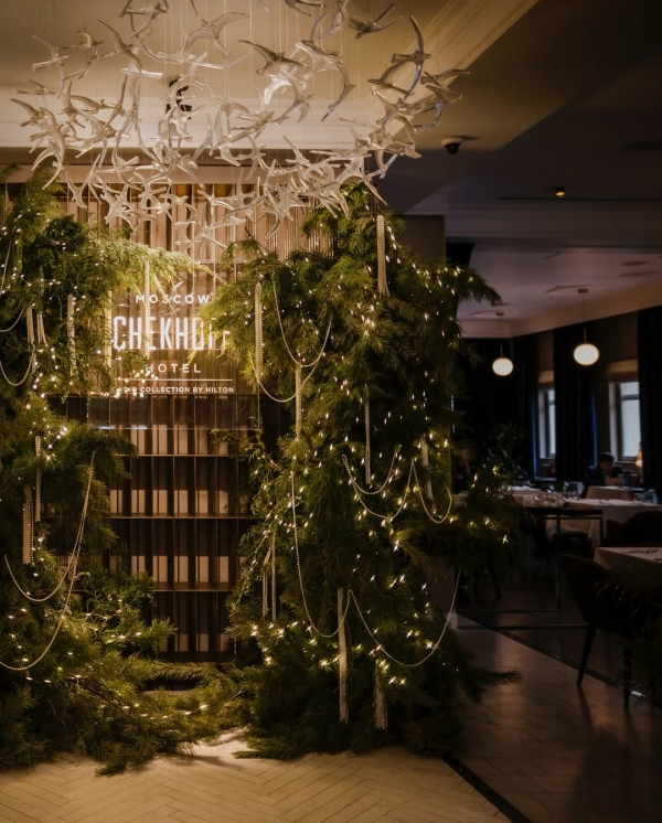 Новогодняя программа 2026 в лучших отелях Москвы