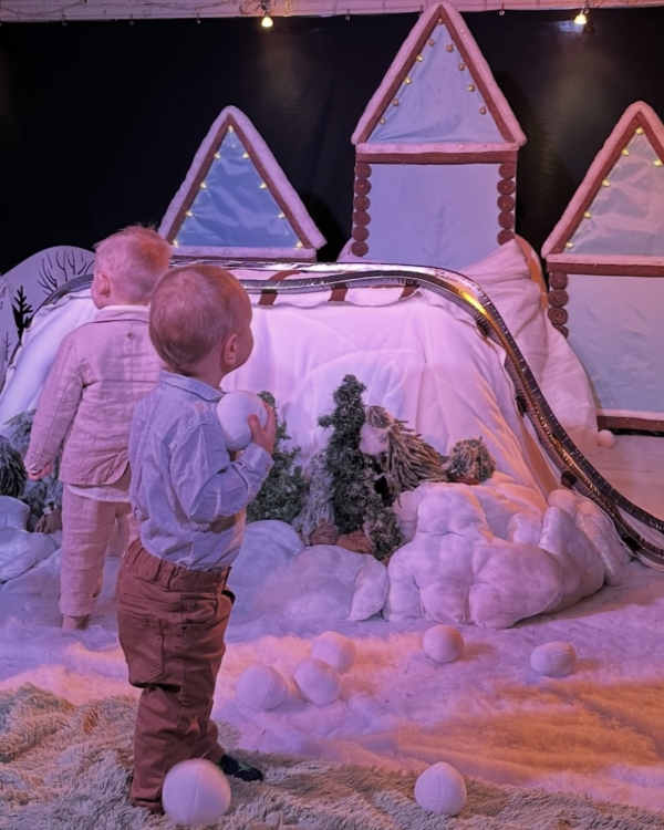 Мамы оценят. Самые эстетичные детские елки Москвы