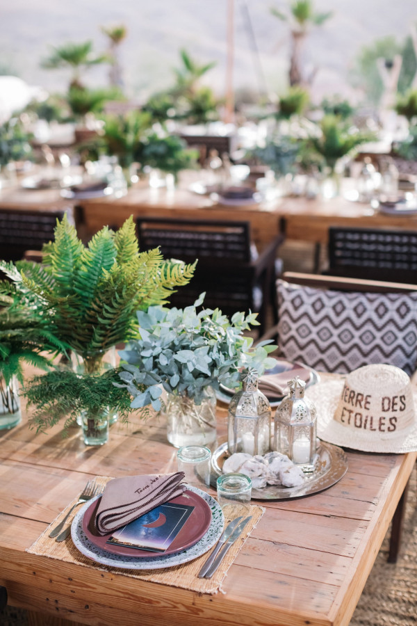 Предсвадебный ужин Дианы и Дениса в пустыне