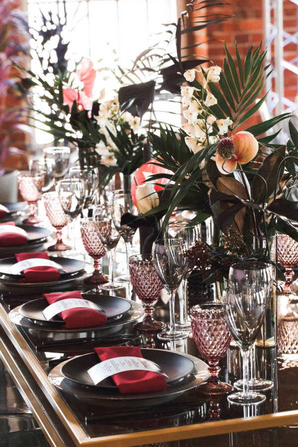 Стильная свадьба в лофте