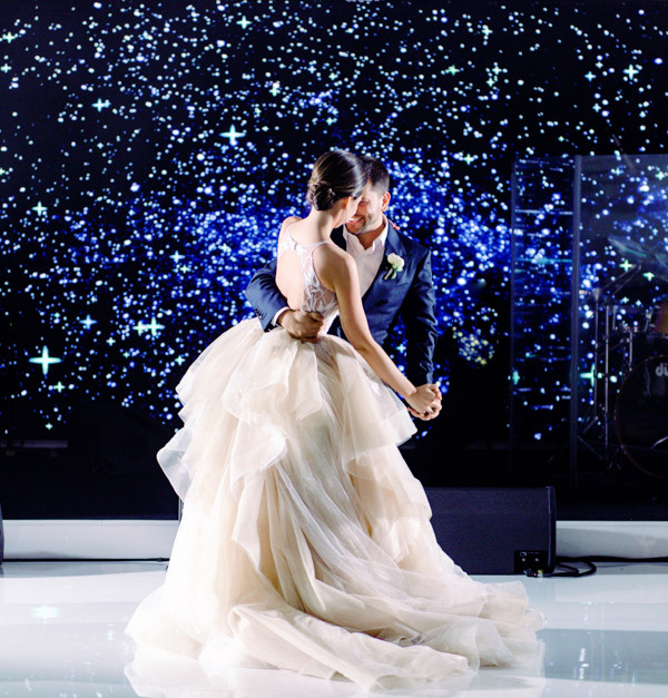 Солнечная свадьба с видом на Кремль