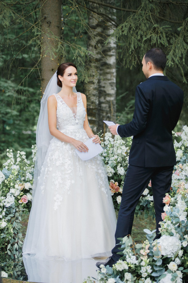 Бутик-отель «Родники»: загородный комплекс для выездных свадеб