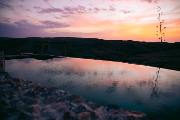 Предсвадебный ужин Дианы и Дениса в пустыне