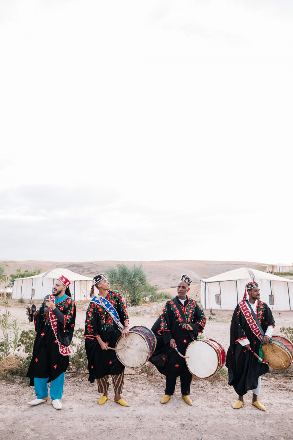 Предсвадебный ужин Дианы и Дениса в пустыне