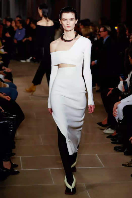 Свадебные наряды Недели моды в Нью-Йорке