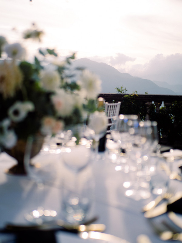 Солнечная свадьба среди итальянских гор