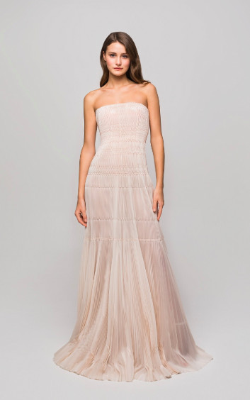 Свадебные платья: 10 нежно-розовых вариантов