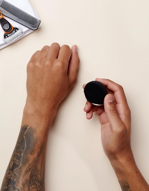 Что подарить жениху на День святого Валентина